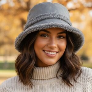 CC Beanie Womens Gray Faux Leather Sherpa Trim Bucket Hat Winter NWT NWT
